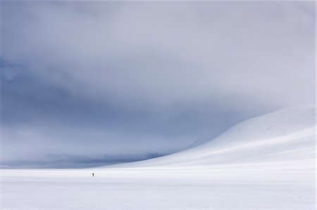 rondane national park - Lone figure skis across Rondane National Park, Norway, Scandinavia, Europe Stock Photo - Rights-Managed, Code: 841-06033820