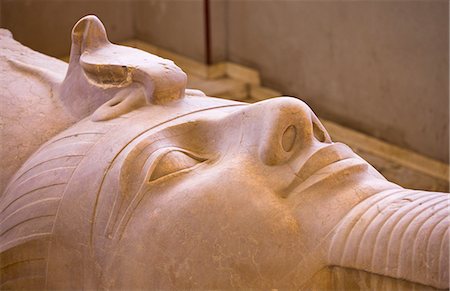 The face of the Colossus of Ramesses II at Memphis, Egypt, North Africa, Africa Fotografie stock - Rights-Managed, Codice: 841-06033844