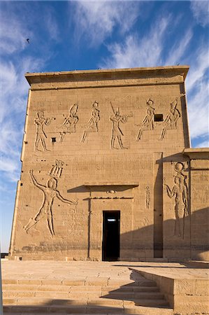 Le 1er pylône à la Temple d'Isis, Philae, patrimoine mondial de l'UNESCO, Nubie en Égypte, en Afrique du Nord, Afrique Photographie de stock - Rights-Managed, Code: 841-06033858