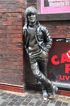 statue - John Lennon-Skulptur, Mathew Street, Liverpool, Merseyside, England, Vereinigtes Königreich, Europa Stockbilder - Lizenzpflichtiges, Bildnummer: 841-06344027
