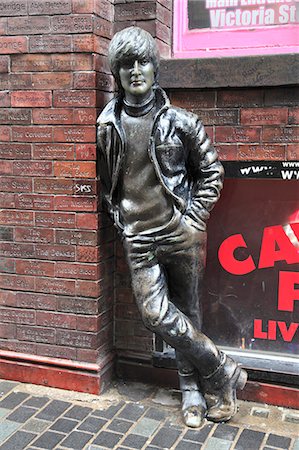 sculpture and close up - John Lennon sculpture, Mathew Street, Liverpool, Merseyside, England, United Kingdom, Europe Stock Photo - Rights-Managed, Code: 841-06344027