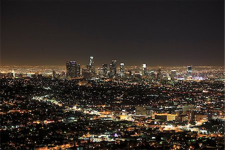 downtown los angeles skyline - Downtown, Hollywood at night, Los Angeles, California, United States of America, North America Foto de stock - Con derechos protegidos, Código: 841-06344043