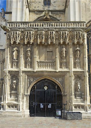 simsearch:841-06344337,k - Porche du Sud-Ouest gothique, construite au XVe siècle par Thomas Mapilton et Richard Beke, cathédrale de Canterbury, patrimoine mondial de l'UNESCO, Canterbury, Kent, Angleterre, Royaume-Uni, Europe Photographie de stock - Rights-Managed, Code: 841-06344335