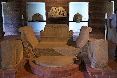 Stone seat, Museum of the Rock temple of Isurumuniya,  UNESCO World Heritage Site, Anuradhapura, Sri Lanka, Asia Stock Photo - Rights-Managed, Code: 841-06344371