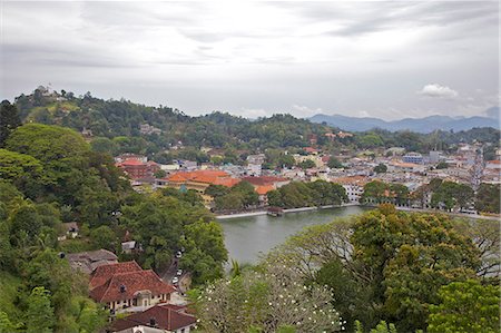 simsearch:841-06344483,k - View of lake and town of Kandy, Sri Lanka, Asia Stock Photo - Rights-Managed, Code: 841-06344491