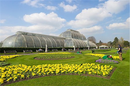 Palm House au printemps, Royal Botanic Gardens, Kew, patrimoine mondial de l'UNESCO, Londres, Royaume-Uni, Europe Photographie de stock - Rights-Managed, Code: 841-06344508