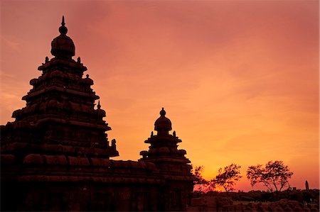 The Shore Temple at sunset, Mamallapuram (Mahabalipuram), UNESCO World Heritage Site, Tamil Nadu, India, Asia Stock Photo - Rights-Managed, Code: 841-06344594