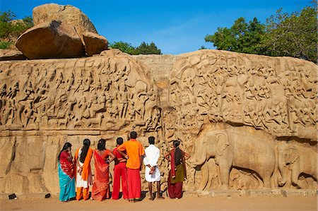 sculpter (art) - Sculptures en granit de Arjuna la pénitence, Mamallapuram (Mahabalipuram), patrimoine mondial de l'UNESCO, Tamil Nadu, Inde, Asie Photographie de stock - Rights-Managed, Code: 841-06344601