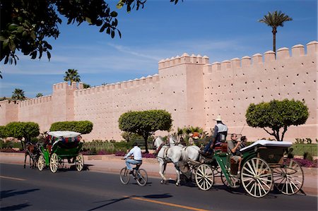 simsearch:841-06446256,k - Walls of the Old City and Medina, Marrakesh, Morocco, North Africa, Africa Stock Photo - Rights-Managed, Code: 841-06344775