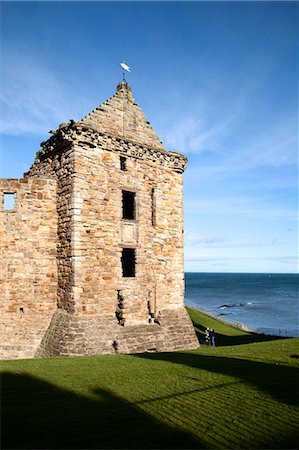 fife - St Andrews Castle, St Andrews, Fife, Scotland Foto de stock - Con derechos protegidos, Código: 841-06344937