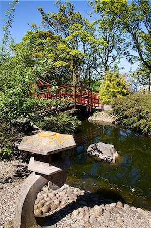 simsearch:841-06345058,k - Japanese style garden on the Island at Peasholm Park, Scarborough, North Yorkshire, Yorkshire, England, United Kingdom, Europe Stock Photo - Rights-Managed, Code: 841-06345075