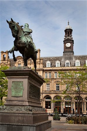 The Black Prince Statue in City Square, Leeds, West Yorkshire, Yorkshire, England, United Kingdom, Europe Foto de stock - Con derechos protegidos, Código: 841-06345102