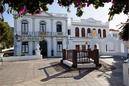 Plaza de la Constitucion and Ayuntamiento (town hall), Haria, Lanzarote, Canary Islands, Spain, Europe Foto de stock - Con derechos protegidos, Código: 841-06345251