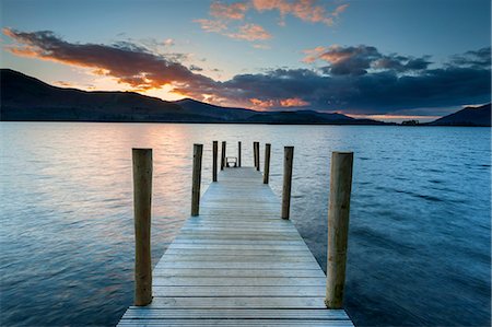 Sunset at Ashness Jetty, Barrow Bay, Derwent Water, Keswick, Lake District National Park, Cumbria, England Foto de stock - Con derechos protegidos, Código: 841-06345358