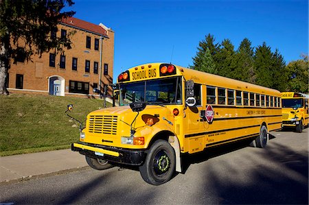 school bus - School Bus, St Joseph, Missouri, Midwest, United States of America, North America Stock Photo - Rights-Managed, Code: 841-06345427