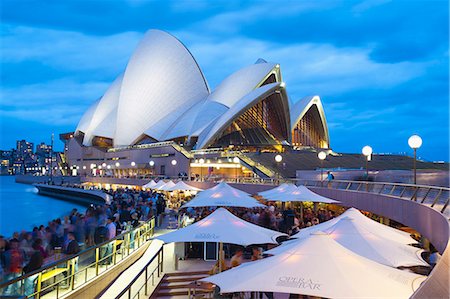 Menschen in der Opera Bar vor Sydney Opera House, UNESCO-Weltkulturerbe, in der Nacht, Sydney, New South Wales, Australien, Pazifik Stockbilder - Lizenzpflichtiges, Bildnummer: 841-06341115