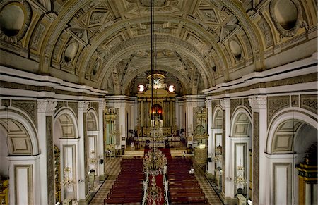 filipino - Interior of San Augustin church, the oldest church in Manila dating from 1607, which survived American bombing, UNESCO World Heritage Site, Philippines, Southeast Asia, Asia Foto de stock - Con derechos protegidos, Código: 841-06341356