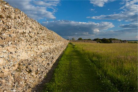 simsearch:841-08821793,k - Château de Burgh, Great Yarmouth, Norfolk, Angleterre, Royaume-Uni, Europe Photographie de stock - Rights-Managed, Code: 841-06341455