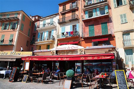 francia - Facade of restaurants along waterfront, Villefranche, Alpes-Maritimes, Provence-Alpes-Cote d'Azur, French Riviera, France, Europe Foto de stock - Con derechos protegidos, Código: 841-06341479