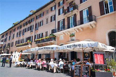 rome - Restaurant en plein air, Piazza Navona, Rome, Lazio, Italie, Europe Photographie de stock - Rights-Managed, Code: 841-06341471