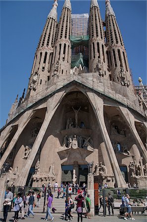 Facade of the Sagrada Familia Cathedral by Gaudi, UNESCO World Heritage Site, Barcelona, Catalonia, Spain, Europe Stock Photo - Rights-Managed, Code: 841-06341494