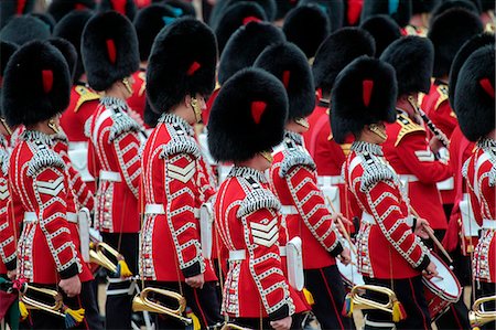 Soldats à la parade de la couleur 2012, défilé anniversaire de la Reine, Horse Guards, Whitehall, Londres, Royaume-Uni, Europe Photographie de stock - Rights-Managed, Code: 841-06341530