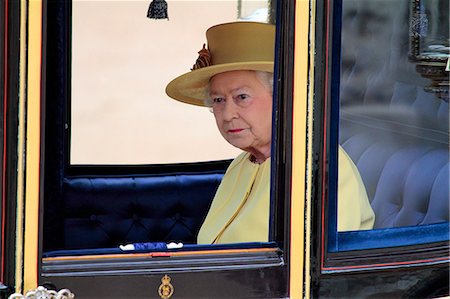 regina - HM The Queen, Trooping the Colour 2012, The Queen's Birthday Parade, Whitehall, Horse Guards, London, England, United Kingdom, Europe Fotografie stock - Rights-Managed, Codice: 841-06341544