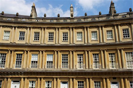 simsearch:841-06344505,k - The Circus, Bath, UNESCO World Heritage Site, Avon, England, United Kingdom, Europe Foto de stock - Con derechos protegidos, Código: 841-06341561