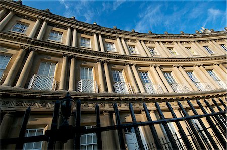 façade - The Circus, Bath, UNESCO World Heritage Site, Avon, England, United Kingdom, Europe Foto de stock - Con derechos protegidos, Código: 841-06341721