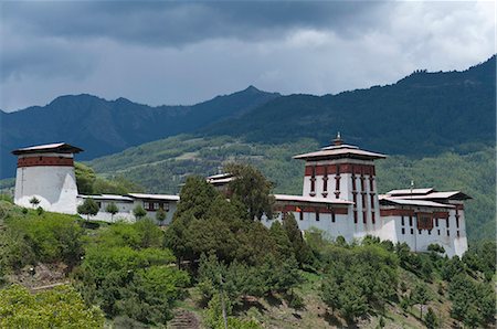 Vue sur le Dzong de Bumthang, Bhoutan, Asie Photographie de stock - Rights-Managed, Code: 841-06341753