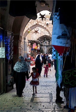 Ramadan decorations in the Old City, Jerusalem, Israel, Middle East Foto de stock - Con derechos protegidos, Código: 841-06341784