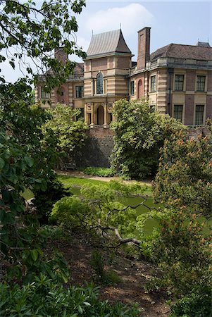 simsearch:841-06344503,k - Grounds of Eltham Palace, Eltham, London, England, United Kingdom, Europe Stock Photo - Rights-Managed, Code: 841-06342003