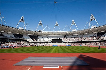 simsearch:841-06342082,k - Inside The Olympic Stadium during the Gold Challenge Event, London, England, United Kingdom, Europe Foto de stock - Direito Controlado, Número: 841-06342084