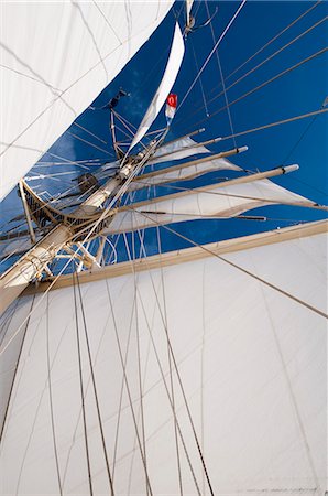 sailboat  ocean - Star Clipper sailing cruise ship, Deshaies, Basse-Terre, Guadeloupe, West Indies, French Caribbean, France, Central America Foto de stock - Con derechos protegidos, Código: 841-06342318