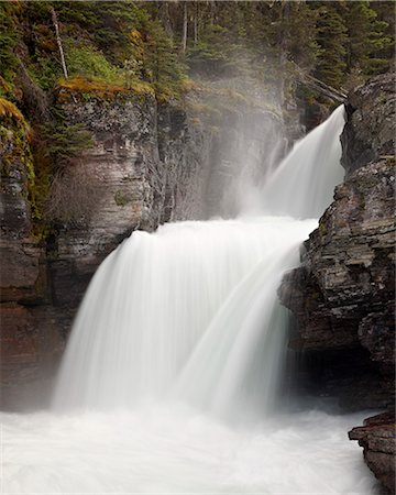 simsearch:841-06342512,k - St. Mary Falls, Glacier National Park, Montana, United States of America, North America Stock Photo - Rights-Managed, Code: 841-06342504