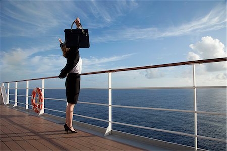 escape - Femme d'affaires sur une croisière expédier, Nassau, Bahamas, Antilles, Caraïbes, Amérique centrale Photographie de stock - Rights-Managed, Code: 841-06342793