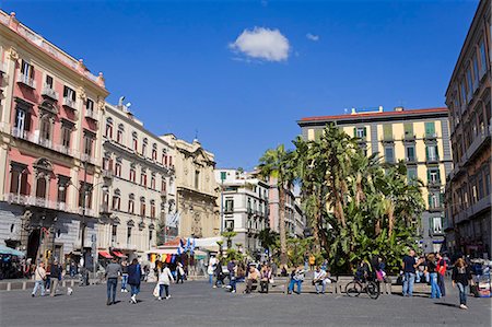 piazza dei signori - Piazza Dante in Naples, Campania, Italy, Europe Foto de stock - Con derechos protegidos, Código: 841-06342922