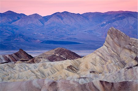 Zabriskie Point, Death Valley National Park, California, États-Unis d'Amérique, l'Amérique du Nord Photographie de stock - Rights-Managed, Code: 841-06342944