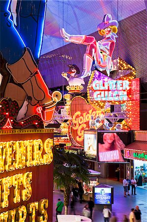 The Freemont Street Experience in Downtown Las Vegas, Las Vegas, Nevada, United States of America, North America Foto de stock - Con derechos protegidos, Código: 841-06343184