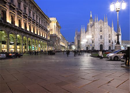 Piazza Duomo à la tombée de la nuit, Milan, Lombardie, Italie, Europe Photographie de stock - Rights-Managed, Code: 841-06343980