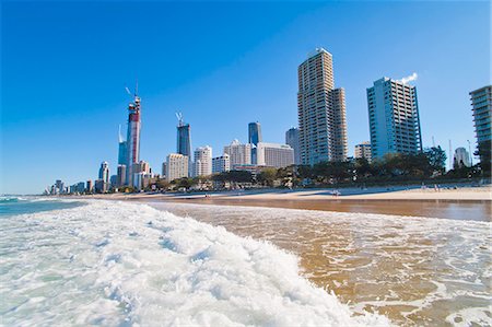 Plage de Surfers Paradise et des immeubles de grande hauteur, la Gold Coast, Queensland, Australie, Pacifique Photographie de stock - Rights-Managed, Code: 841-06444957