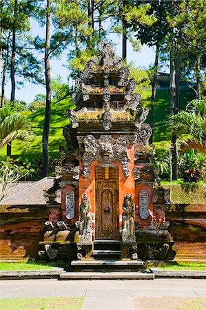 Balinese door at Pura Tirta Empul Hindu Temple, Bali, Indonesia, Southeast Asia, Asia Stock Photo - Rights-Managed, Code: 841-06445055