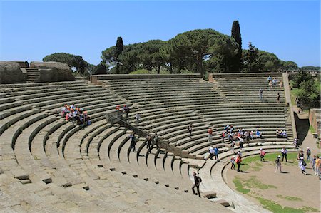 simsearch:841-05784064,k - Roman theatre, Ostia Antica, Latium, Latium, Italie, Europe Photographie de stock - Rights-Managed, Code: 841-06445650