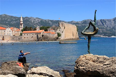 simsearch:841-03067047,k - Fisherman and dancer statue, Budva old town, Montenegro, Europe Stock Photo - Rights-Managed, Code: 841-06445668