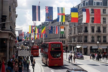 Flags, Regent Street, West End, London, England, United Kingdom, Europe Foto de stock - Con derechos protegidos, Código: 841-06446032