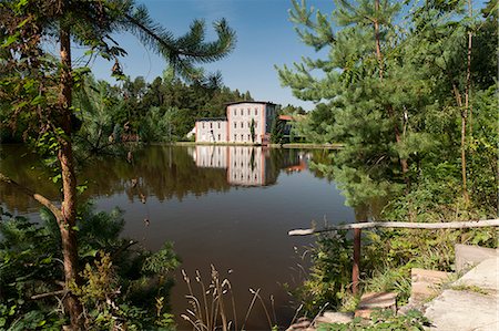 Skaly Mill across pond, Slatinany, Pardubicko, Czech Republic, Europe Stock Photo - Rights-Managed, Code: 841-06446109