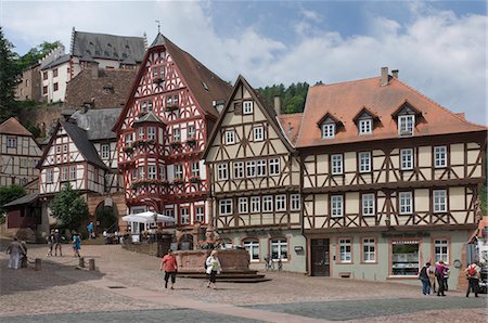 place publique - La place du marché, Miltenberg am Main, Bavière, Allemagne, Europe Photographie de stock - Rights-Managed, Code: 841-06446238