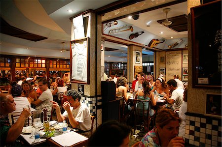 Le célèbre bar, Rio de Janeiro, au Brésil, en Amérique du Sud A Garota de Ipanema Photographie de stock - Rights-Managed, Code: 841-06446368