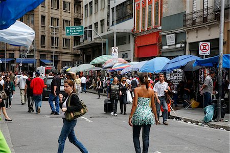 san pablo - Street scene in Central downtown Sao Paulo, Brazil, South America Foto de stock - Con derechos protegidos, Código: 841-06446423