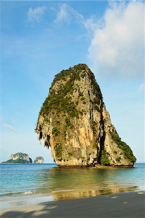 sea thailand - Koh Nok, Pranang Cave Beach, Rai Leh (Railay), Andaman Coast, Krabi Province, Thailand, Southeast Asia, Asia Stock Photo - Rights-Managed, Code: 841-06446687